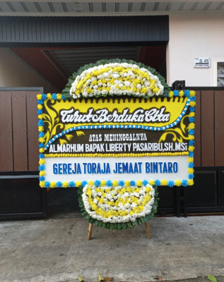Papan Bunga Duka di Kotamobagu Timur